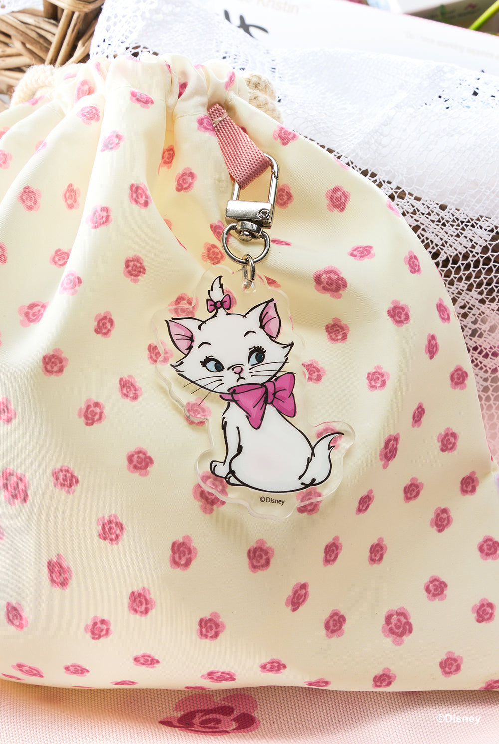 GIFT] Disney Marie Mini Acrylic Keyring | Hapa Kristin Global store