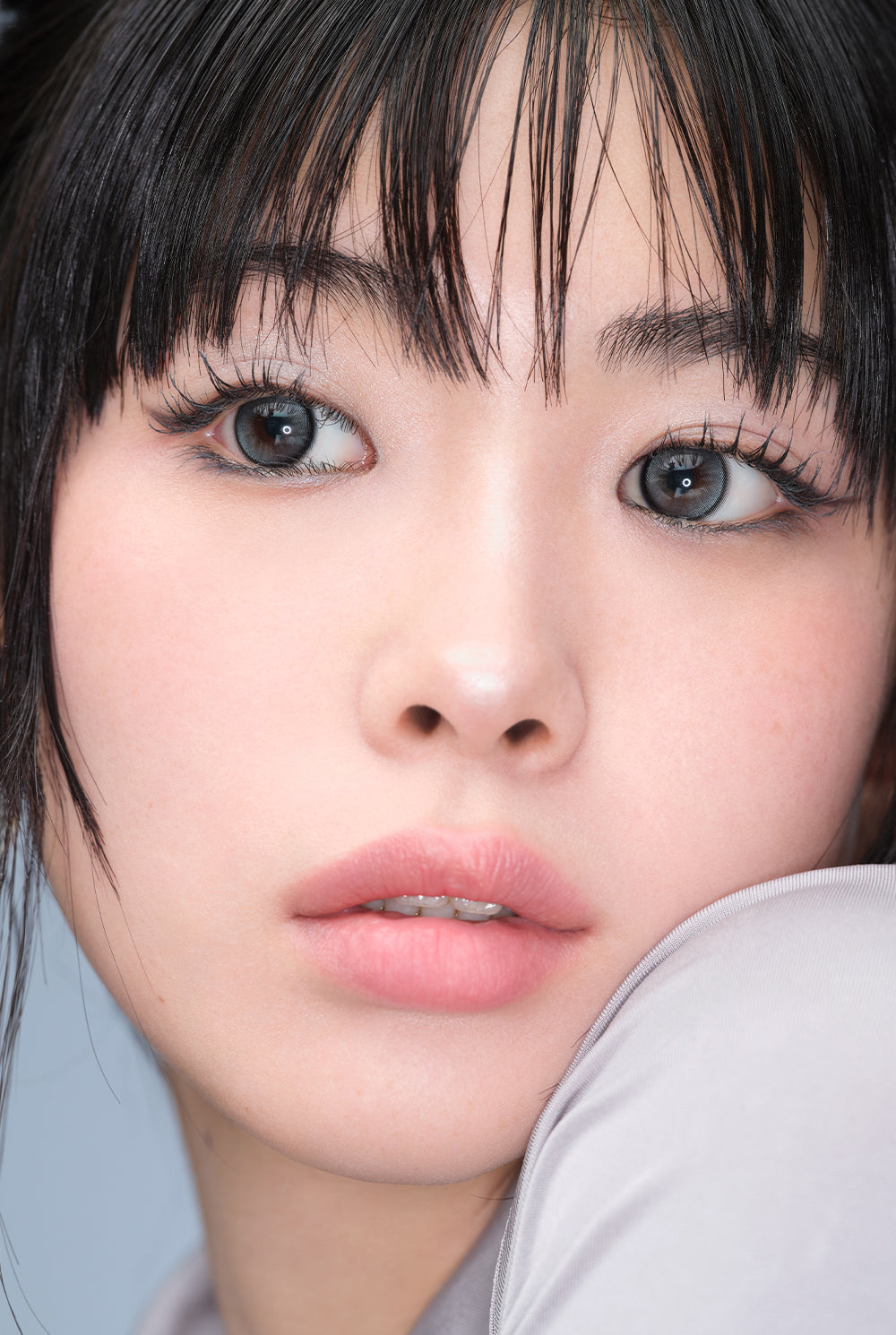 Dolly Kristin 1Day - Gray | Hapa Kristin Global store